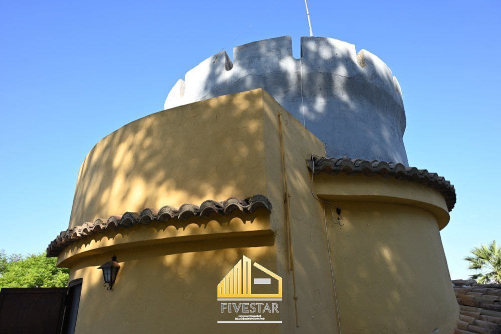 6 soveværelse Villa til salg i Montserrat med swimmingpool garage - € 480.000 (Ref: 9217002)