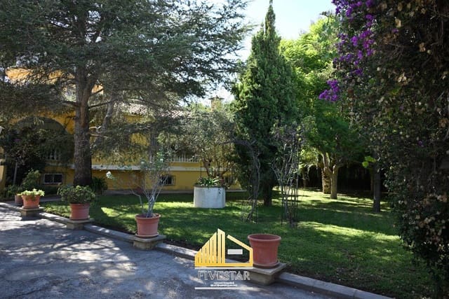 6 soveværelse Villa til salg i Montserrat med swimmingpool garage - € 480.000 (Ref: 9217002)