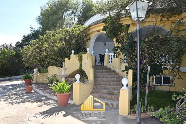 6 soveværelse Villa til salg i Montserrat med swimmingpool garage - € 480.000 (Ref: 9217002)