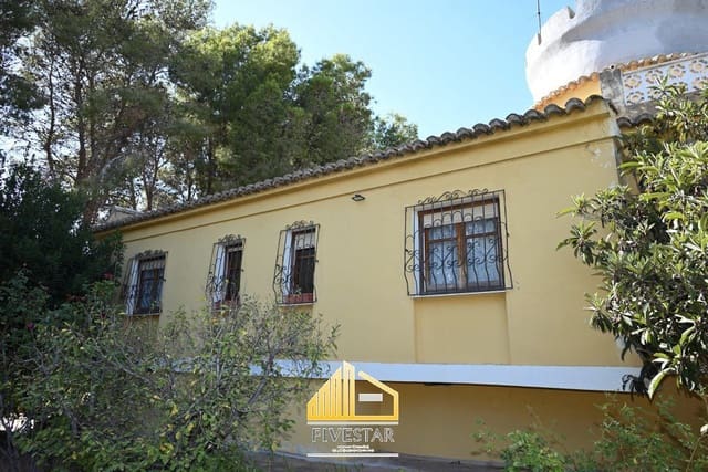 6 soveværelse Villa til salg i Montserrat med swimmingpool garage - € 480.000 (Ref: 9217002)