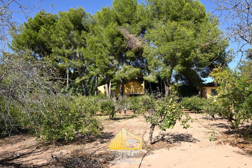 6 soveværelse Villa til salg i Montserrat med swimmingpool garage - € 480.000 (Ref: 9217002)