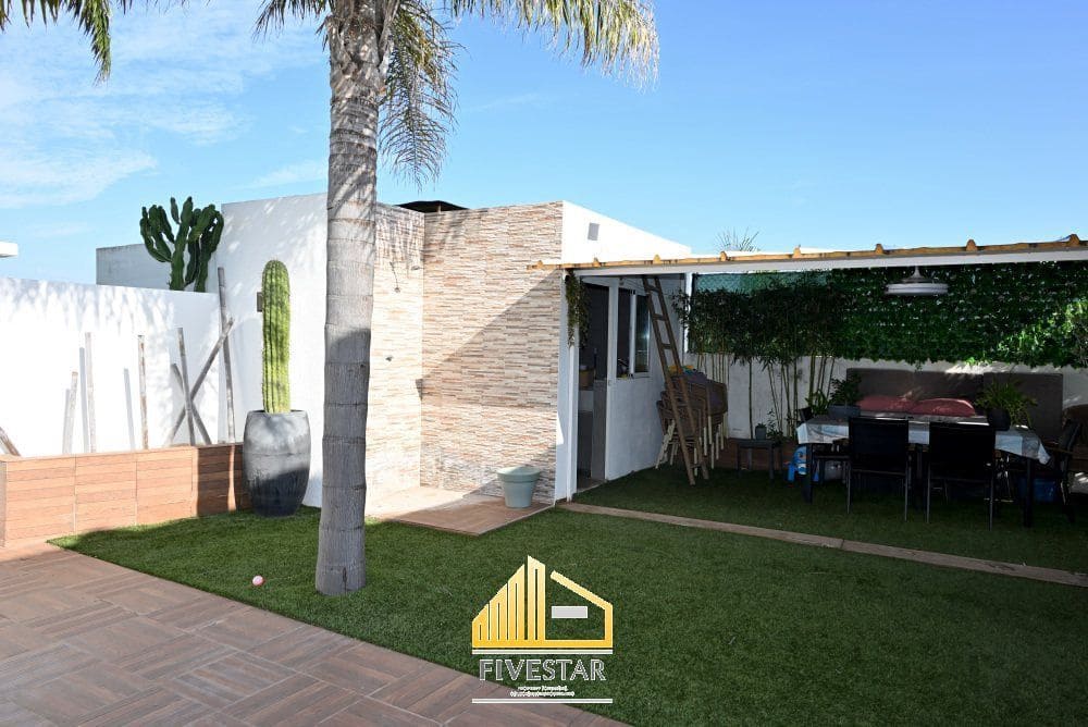 3 soveværelse Villa til salg i Montserrat - € 349.000 (Ref: 9317169)