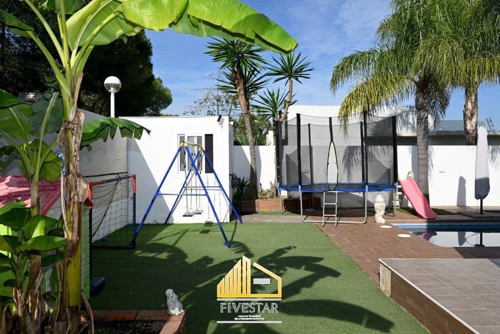 3 soveværelse Villa til salg i Montserrat - € 349.000 (Ref: 9317169)