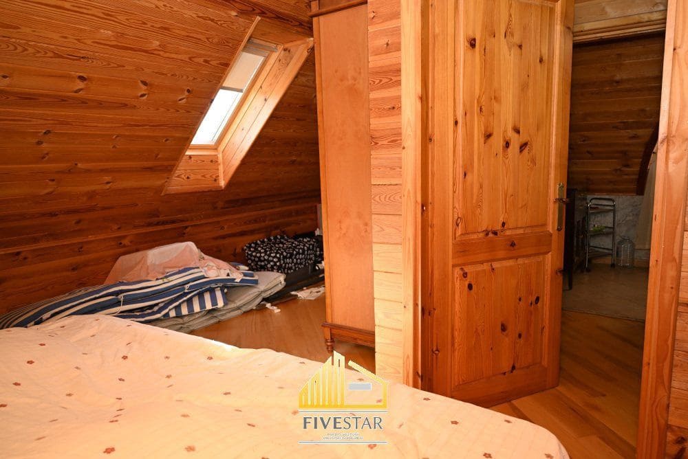 3 soveværelse Villa til salg i Montroy med swimmingpool - € 270.000 (Ref: 9410512)