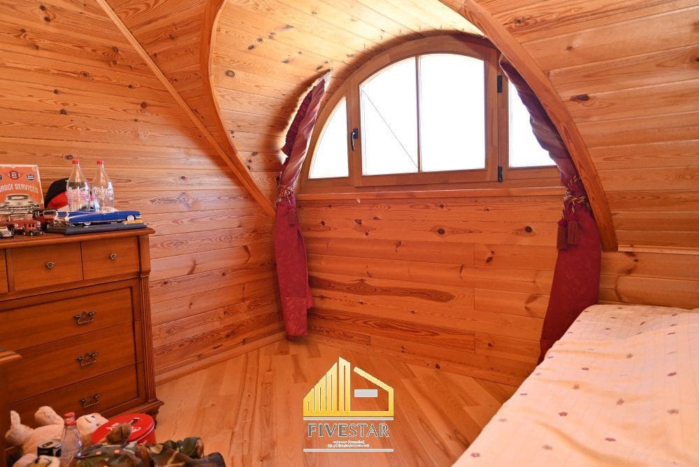 3 soveværelse Villa til salg i Montroy med swimmingpool - € 270.000 (Ref: 9410512)