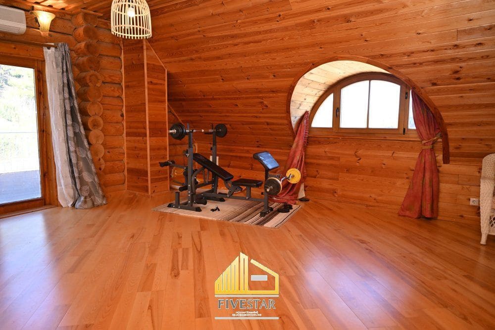 3 soveværelse Villa til salg i Montroy med swimmingpool - € 270.000 (Ref: 9410512)