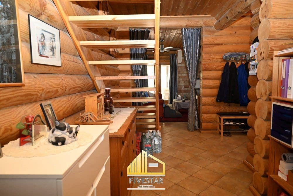 3 soveværelse Villa til salg i Montroy med swimmingpool - € 270.000 (Ref: 9410512)