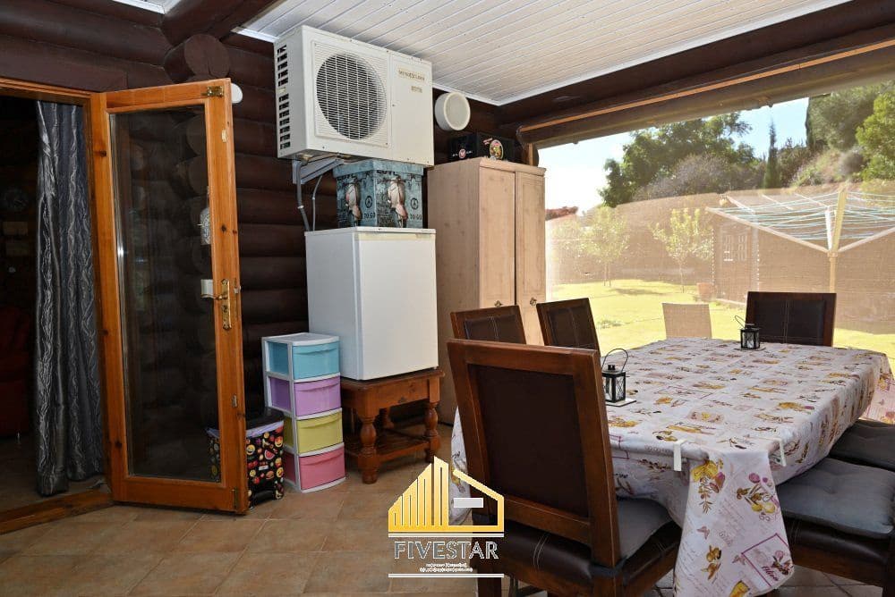 3 soveværelse Villa til salg i Montroy med swimmingpool - € 270.000 (Ref: 9410512)