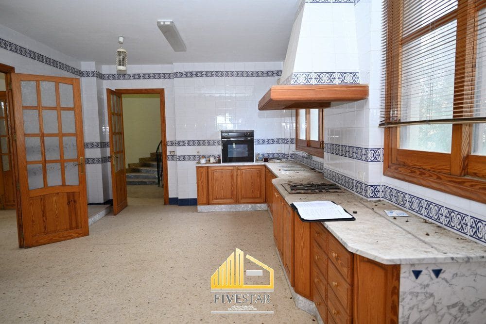 10 soveværelse Villa til salg i Onda med garage - € 485.000 (Ref: 9418891)