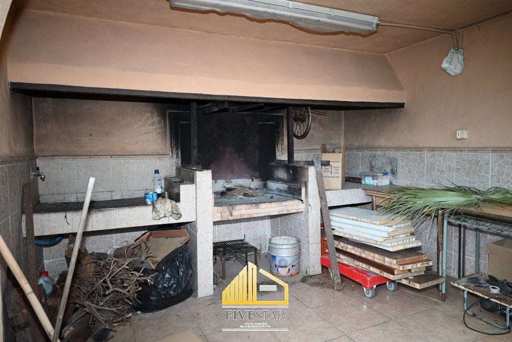 4 soverom Villa til salgs i Montserrat med svømmebasseng garasje - € 399 900 (Ref: 9455821)