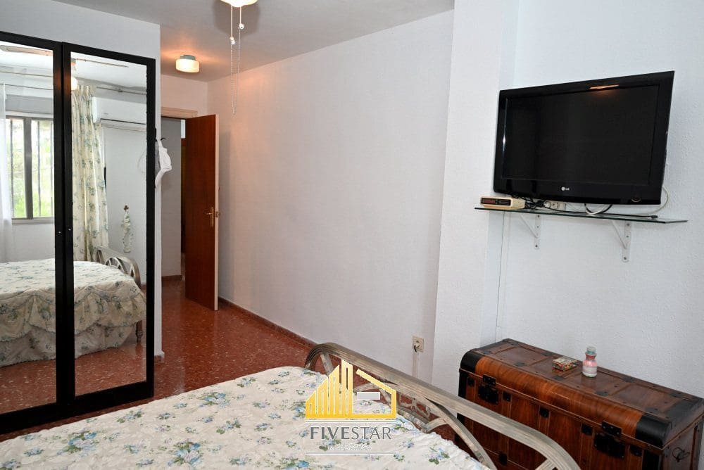 4 soverom Villa til salgs i Montserrat med svømmebasseng garasje - € 399 900 (Ref: 9455821)