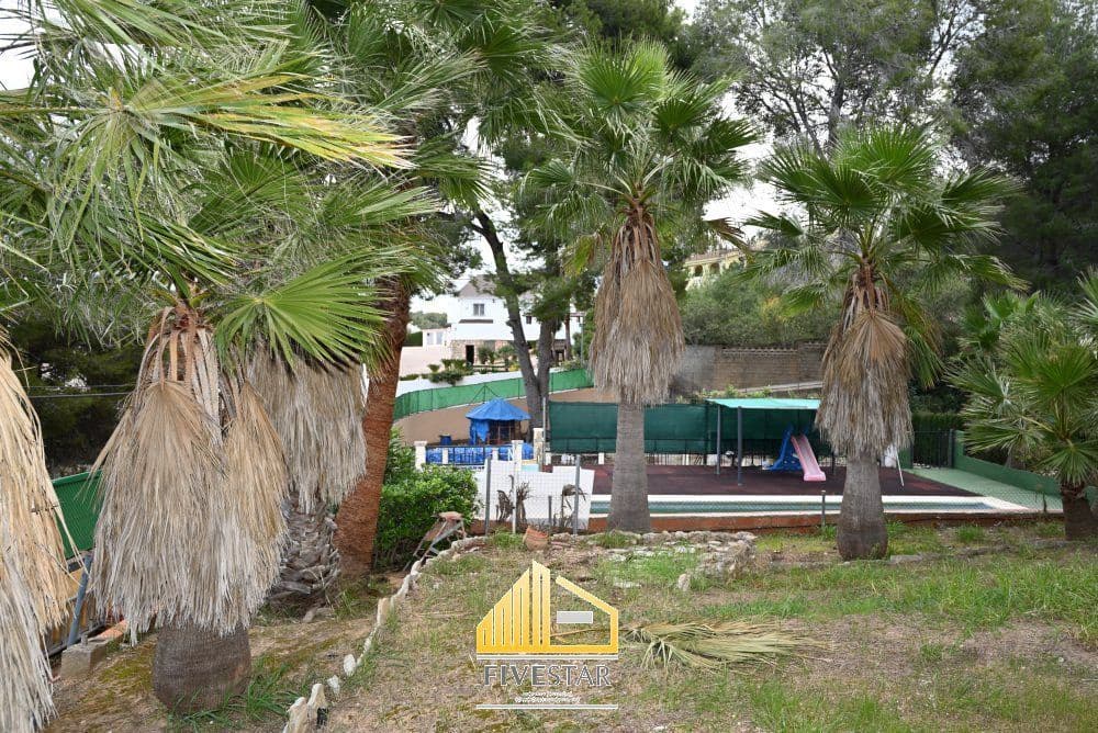 4 soverom Villa til salgs i Montserrat med svømmebasseng garasje - € 399 900 (Ref: 9455821)