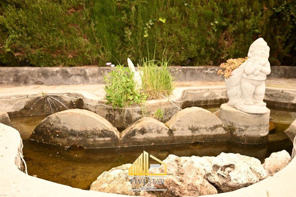 4 soverom Villa til salgs i La Pobla de Vallbona med svømmebasseng garasje - € 415 000 (Ref: 9655620)