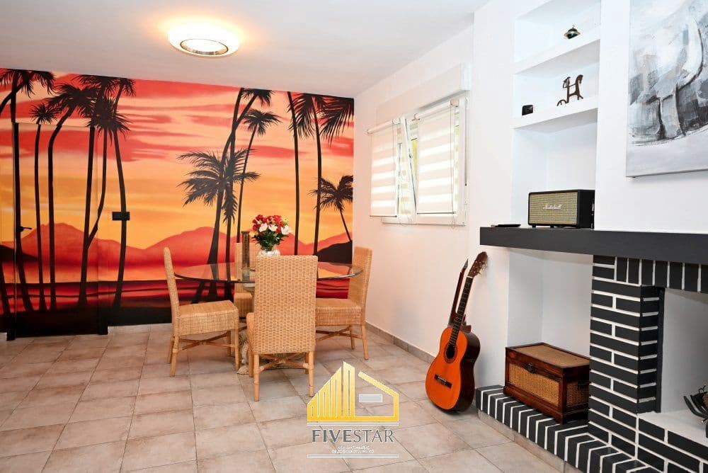 4 soverom Villa til salgs i La Pobla de Vallbona med svømmebasseng garasje - € 415 000 (Ref: 9655620)