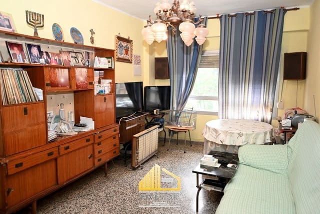 3 makuuhuone Asunto myytävänä paikassa La Llum, Valencia kaupunki - 160 000 € (Ref: 9658269)