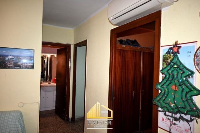 3 makuuhuone Asunto myytävänä paikassa La Llum, Valencia kaupunki - 160 000 € (Ref: 9658269)