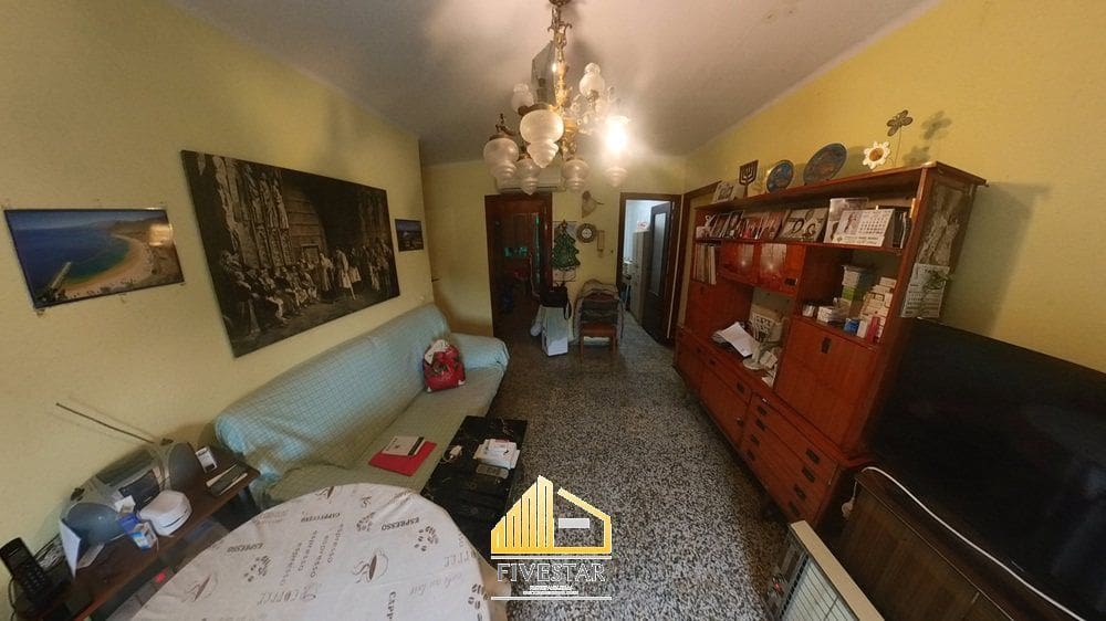 3 makuuhuone Asunto myytävänä paikassa Valencia kaupunki - 160 000 € (Ref: 9658269)