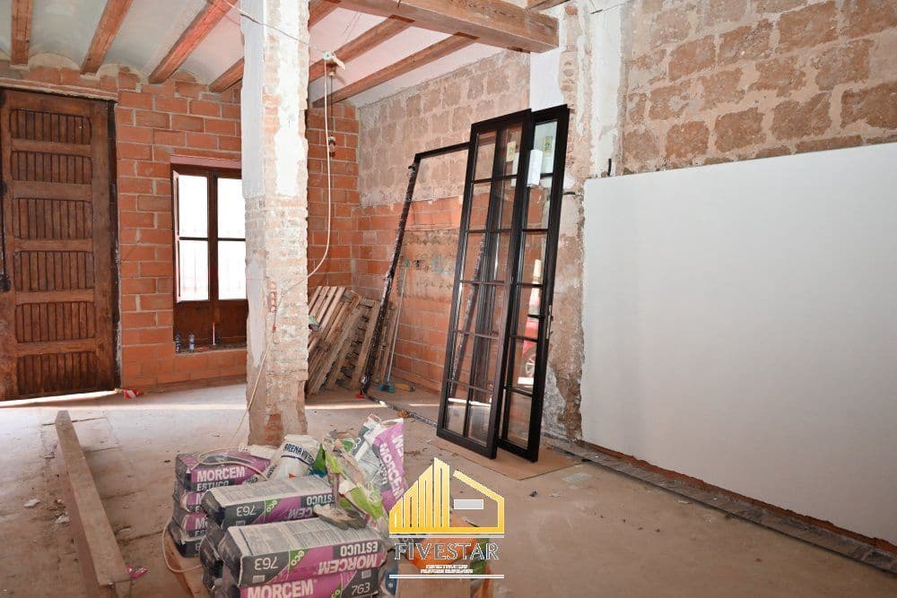 4 slaapkamer Huis te koop in Picassent - € 250.000 (Ref: 9679414)