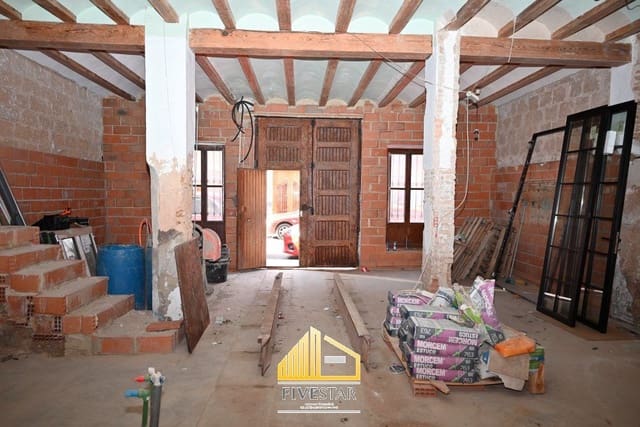 4 slaapkamer Huis te koop in Picassent - € 250.000 (Ref: 9679414)