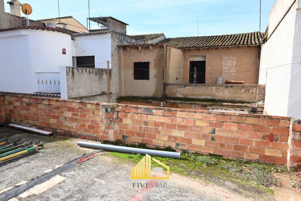 4 slaapkamer Huis te koop in Picassent - € 250.000 (Ref: 9679414)