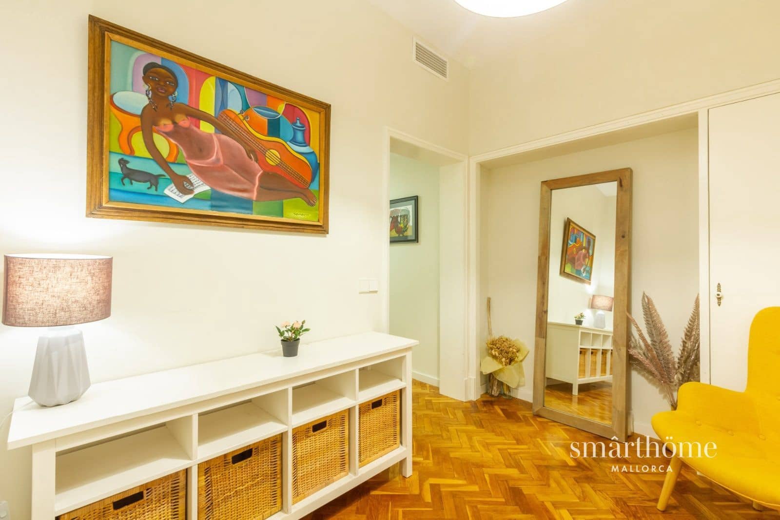 4 bedroom Flat for rent in Palma de Mallorca with garage - € 4,950 (Ref: 7190350)