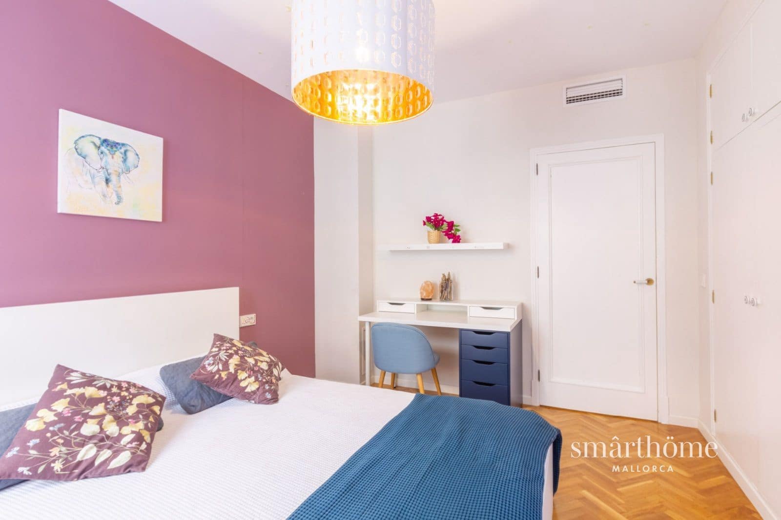 4 bedroom Flat for rent in Palma de Mallorca with garage - € 4,950 (Ref: 7190350)