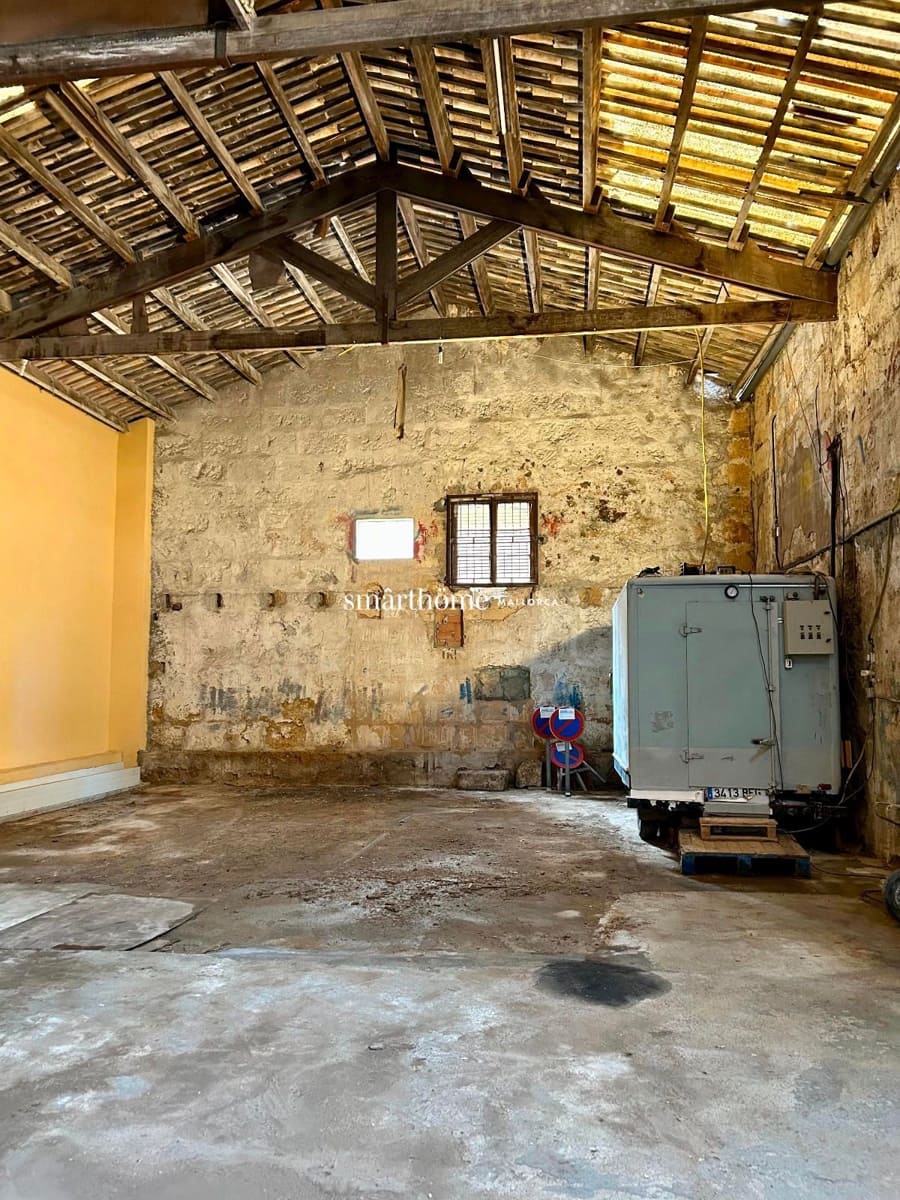 6 soveværelse Byhus til salg i Palma de Mallorca med swimmingpool - € 1.650.000 (Ref: 8692113)