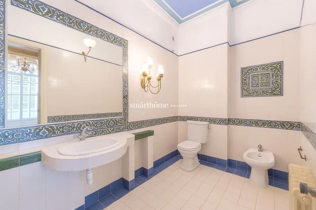 3 bedroom Flat for rent in Sant Nicolau, Palma de Mallorca - € 2,900 (Ref: 9152802)