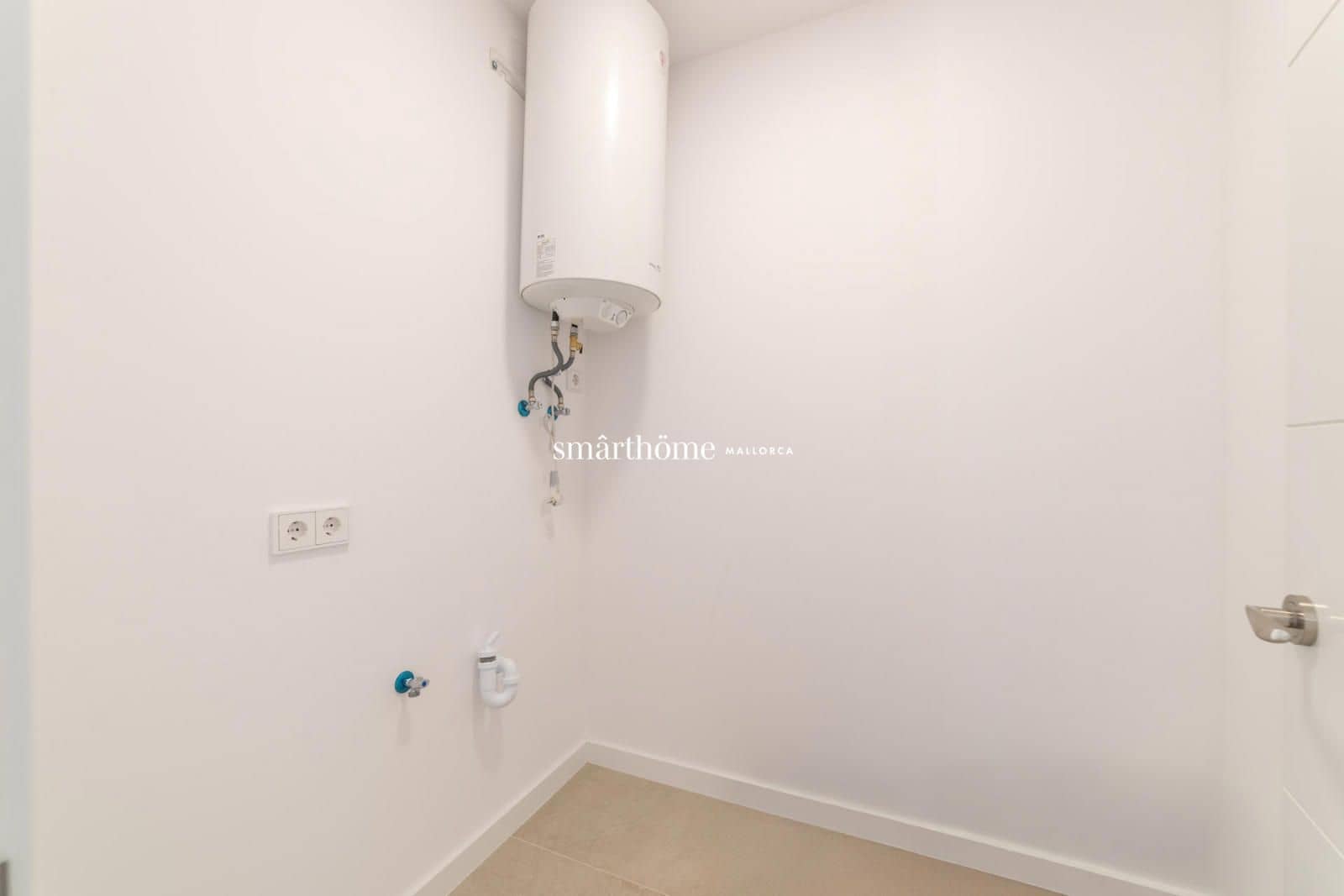 2 soveværelse Penthouse til salg i Palma de Mallorca - € 418.000 (Ref: 9261929)