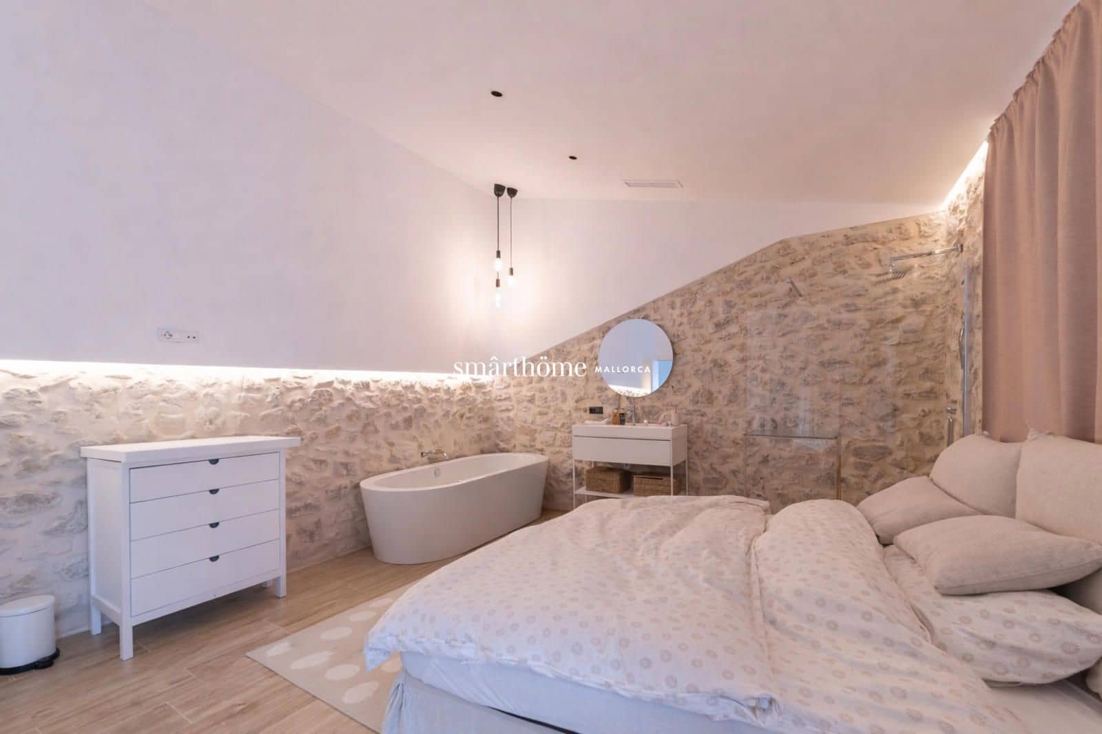 4 chambre Maison de Ville à vendre à Lloseta avec piscine - 1 500 000 € (Ref: 9563821)