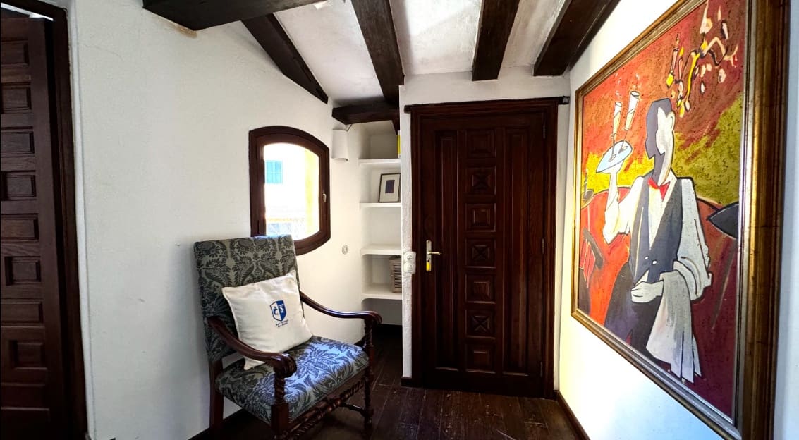 6 soveværelse Finca/Landehus til salg i Andratx med swimmingpool garage - € 1.500.000 (Ref: 9057046)