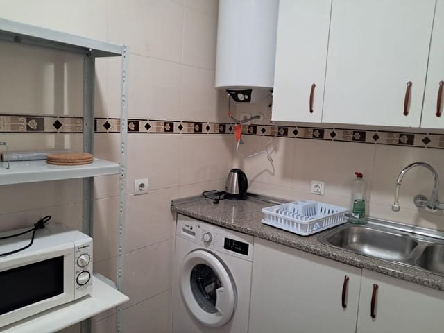 Piso de 3 habitaciones en Capuchinos, Málaga ciudad en venta - 340.000 € (Ref: 10000218)
