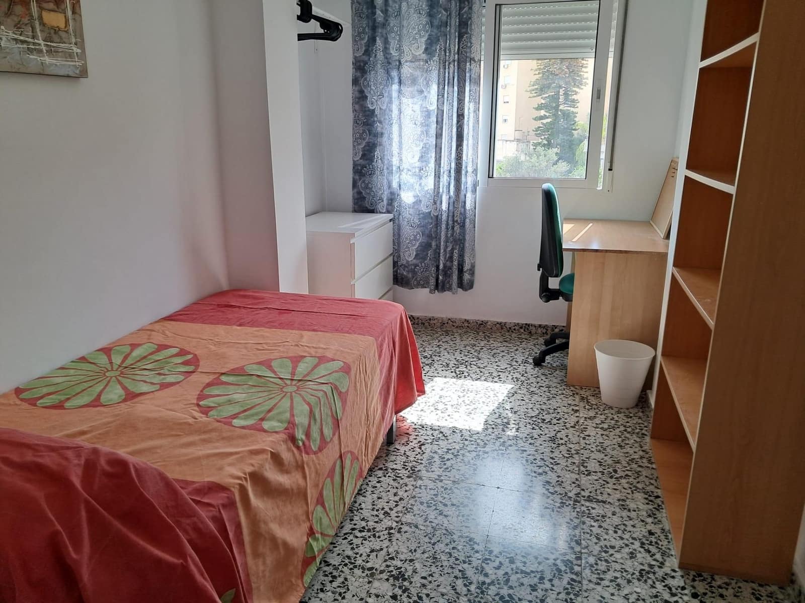 Piso de 3 habitaciones en Málaga ciudad en venta - 340.000 € (Ref: 10000218)