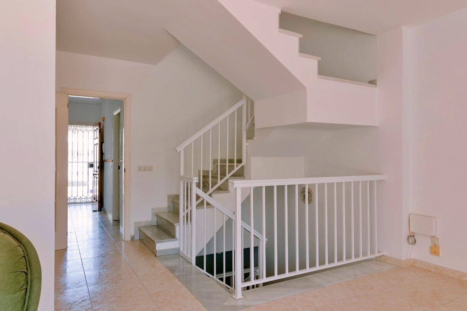 4 Zimmer Reihenhaus zu verkaufen in Velez-Malaga mit Pool - 480.000 € (Ref: 10000219)