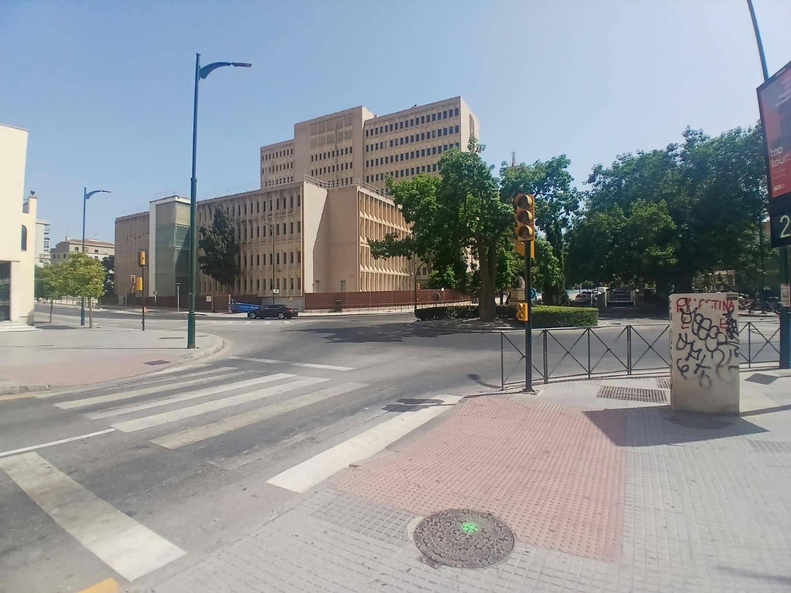 2 sovrum Lägenhet att hyra i Malaga stad med garage - 1 200 € (Ref: 10027439)