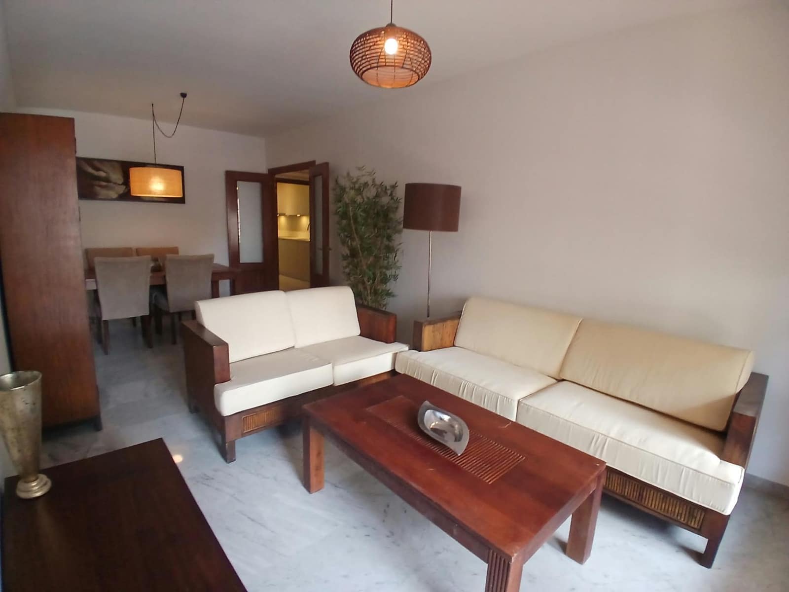 3 Zimmer Wohnung zu vermieten in Malaga Stadt mit Garage - 1.500 € (Ref: 10037547)