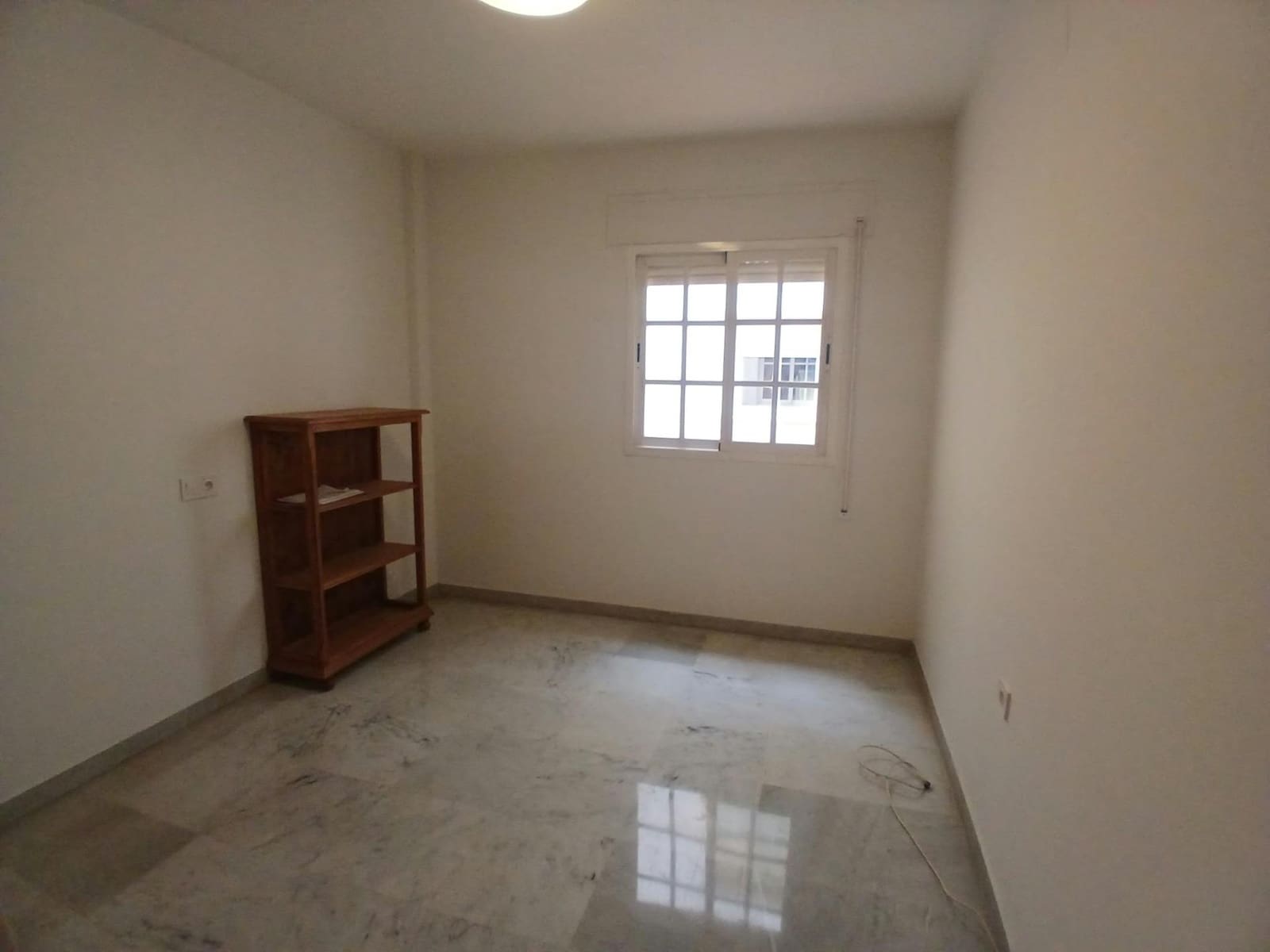 3 Zimmer Wohnung zu vermieten in Malaga Stadt mit Garage - 1.500 € (Ref: 10037547)