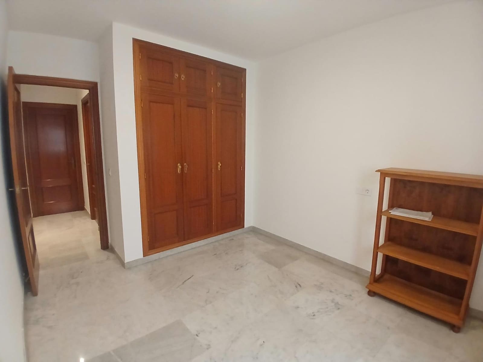 3 Zimmer Wohnung zu vermieten in Malaga Stadt mit Garage - 1.500 € (Ref: 10037547)