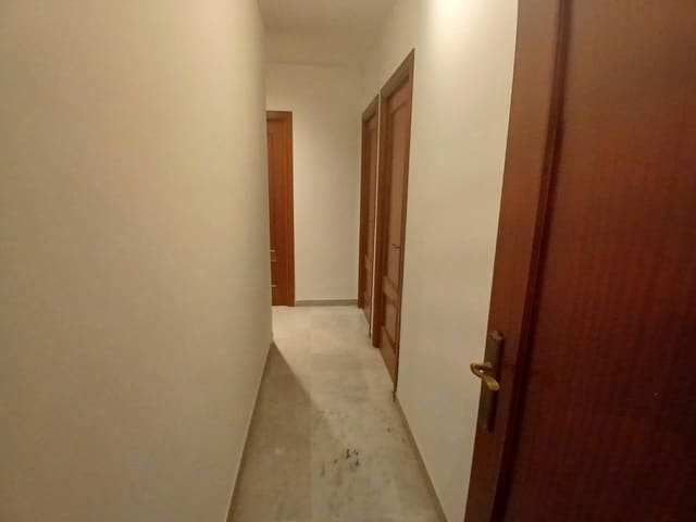 3 Zimmer Wohnung zu vermieten in Málaga Stadt mit Garage - 1.500 € (Ref: 10037547)