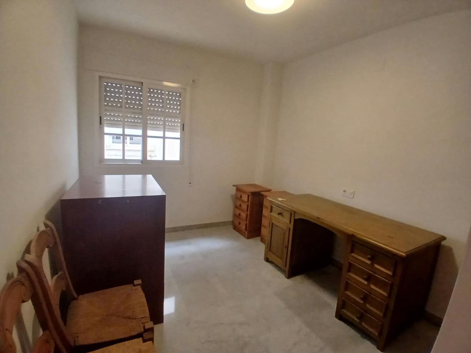 3 Zimmer Wohnung zu vermieten in Malaga Stadt mit Garage - 1.500 € (Ref: 10037547)