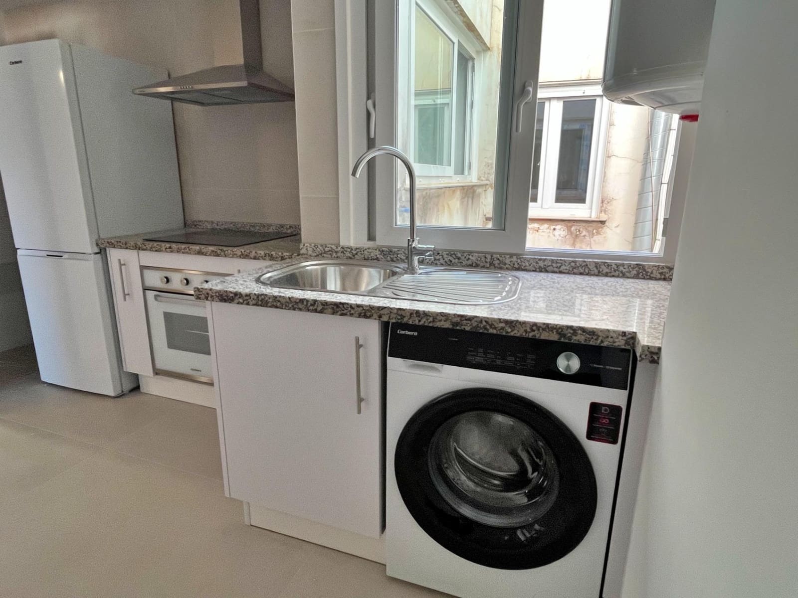 2 bedroom Flat for rent in Malaga city - € 1,400 (Ref: 10055478)