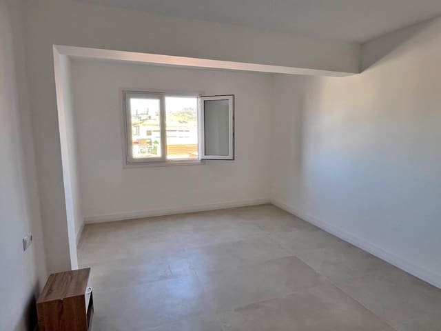 2 quarto Apartamento para arrendar em Málaga cidade - 1 400 € (Ref: 10055478)