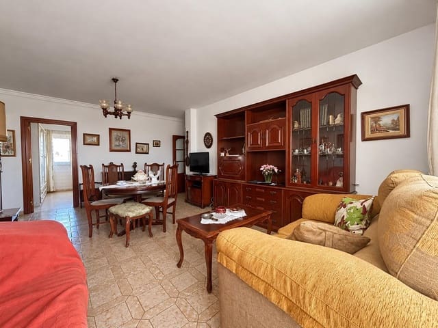 3 soveværelse Lejlighed til salg i El Palo, Málaga by med garage - € 545.000 (Ref: 10055479)