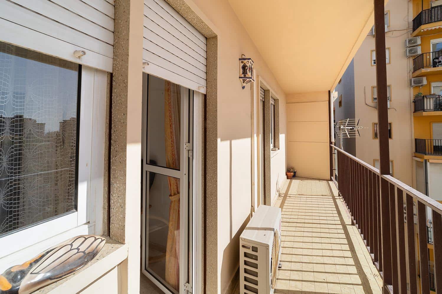 3 bedroom Flat for sale in Malaga city with garage - € 545,000 (Ref: 10055479)