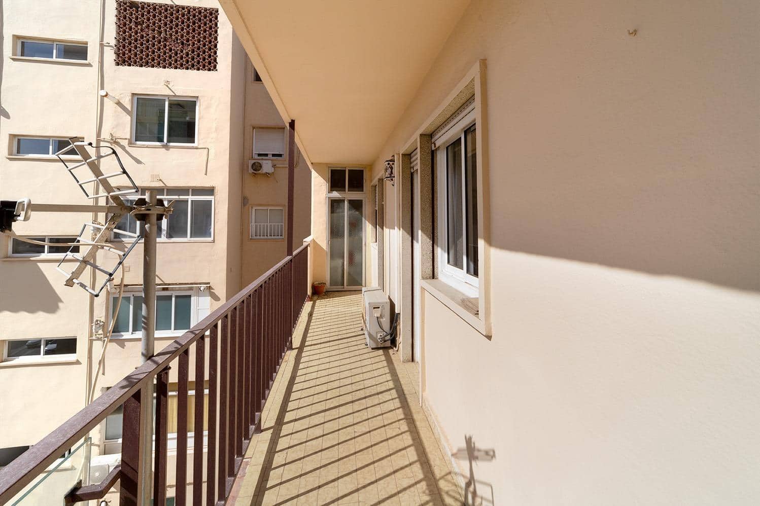 3 bedroom Flat for sale in Malaga city with garage - € 545,000 (Ref: 10055479)