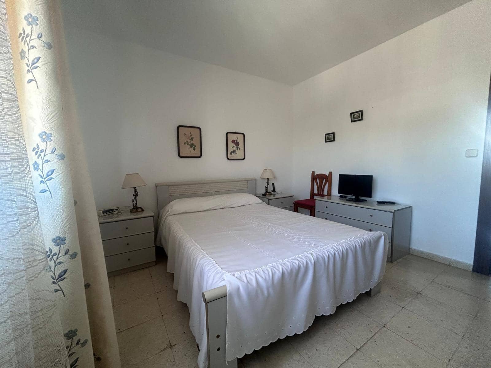 3 bedroom Flat for sale in Malaga city with garage - € 545,000 (Ref: 10055479)