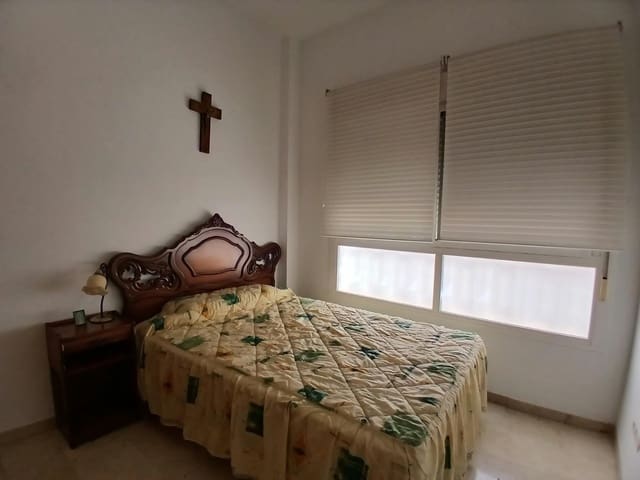 2 sovrum Lägenhet att hyra i La Trinidad, Málaga stad med garage - 1 400 € (Ref: 10062162)