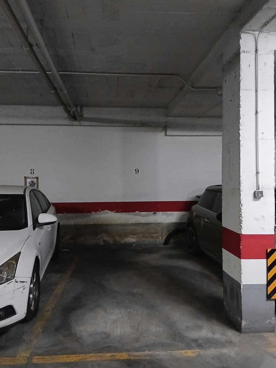 2 bedroom Flat for rent in Malaga city with garage - € 1,400 (Ref: 10062162)