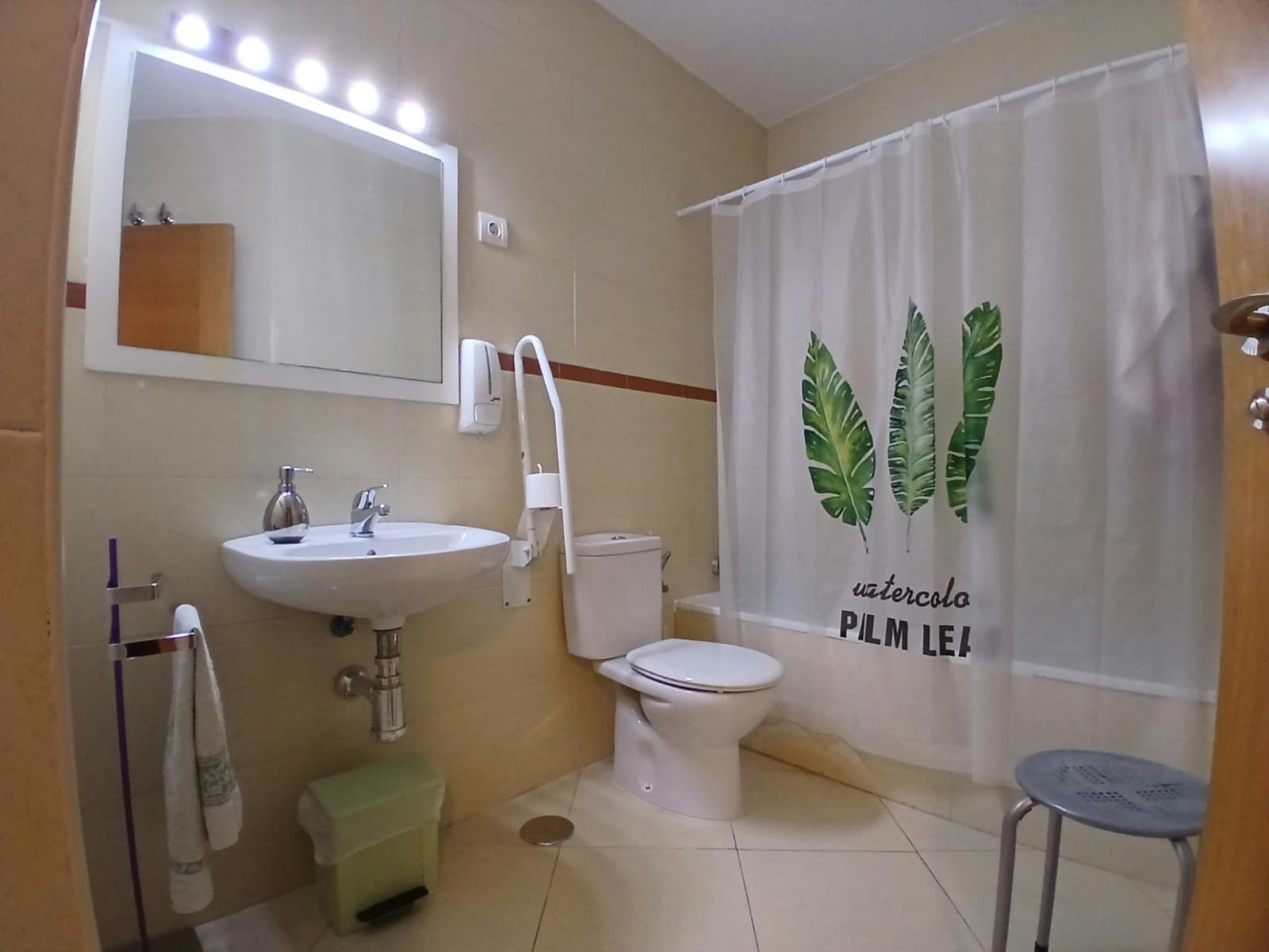 2 bedroom Flat for rent in Malaga city with garage - € 1,400 (Ref: 10062162)