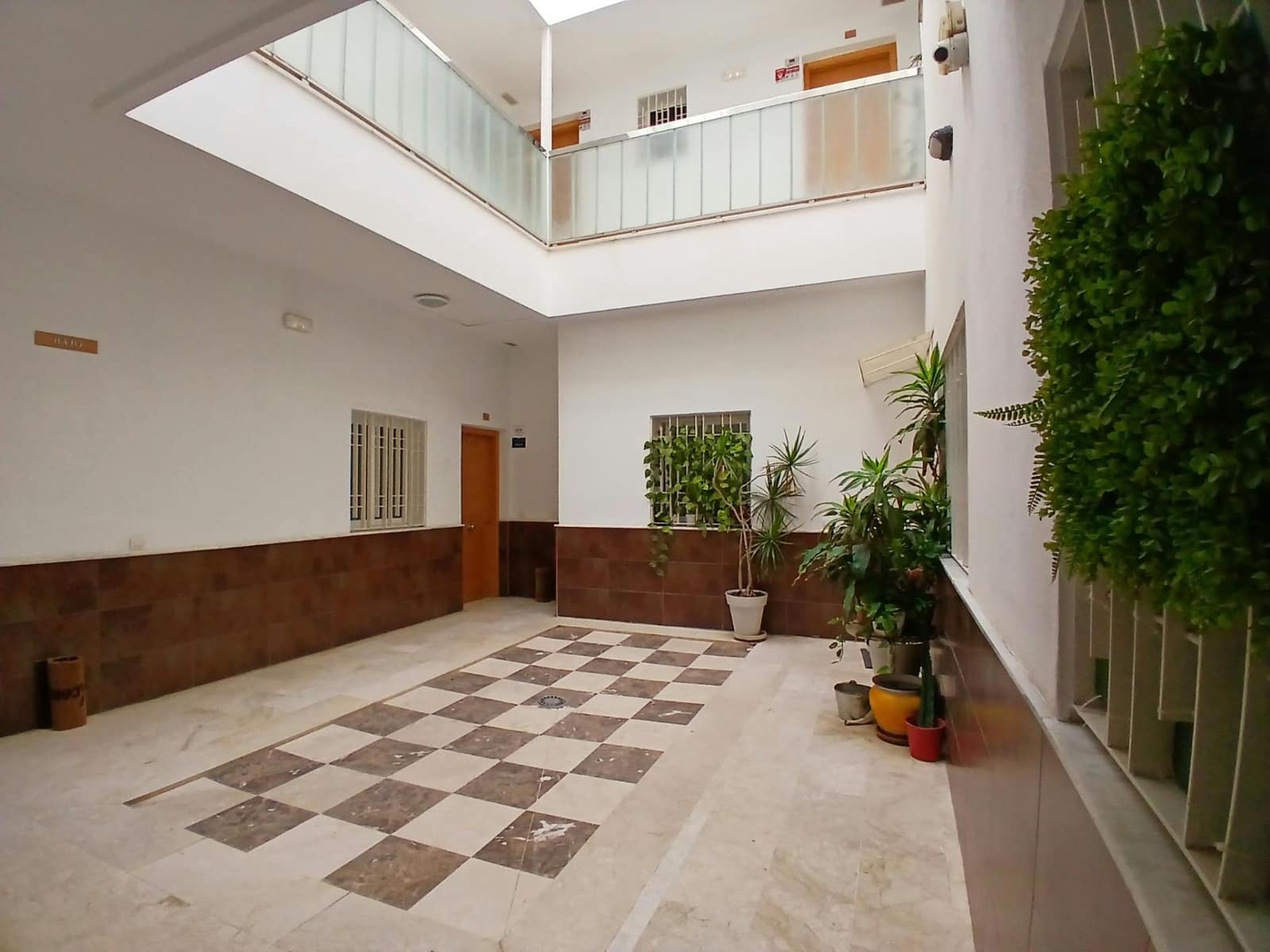 2 bedroom Flat for rent in Malaga city with garage - € 1,400 (Ref: 10062162)